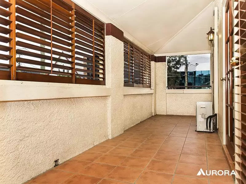 8/59 Leichhardt Street, Spring Hill Leased by Aurora Property - image 5