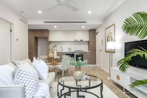 11706/7 Wharf Street, Hamilton Sold by Aurora Property