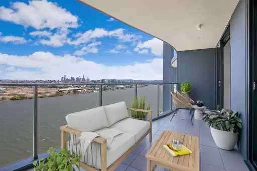 11402/7 Wharf Street, Hamilton Sold by Aurora Property