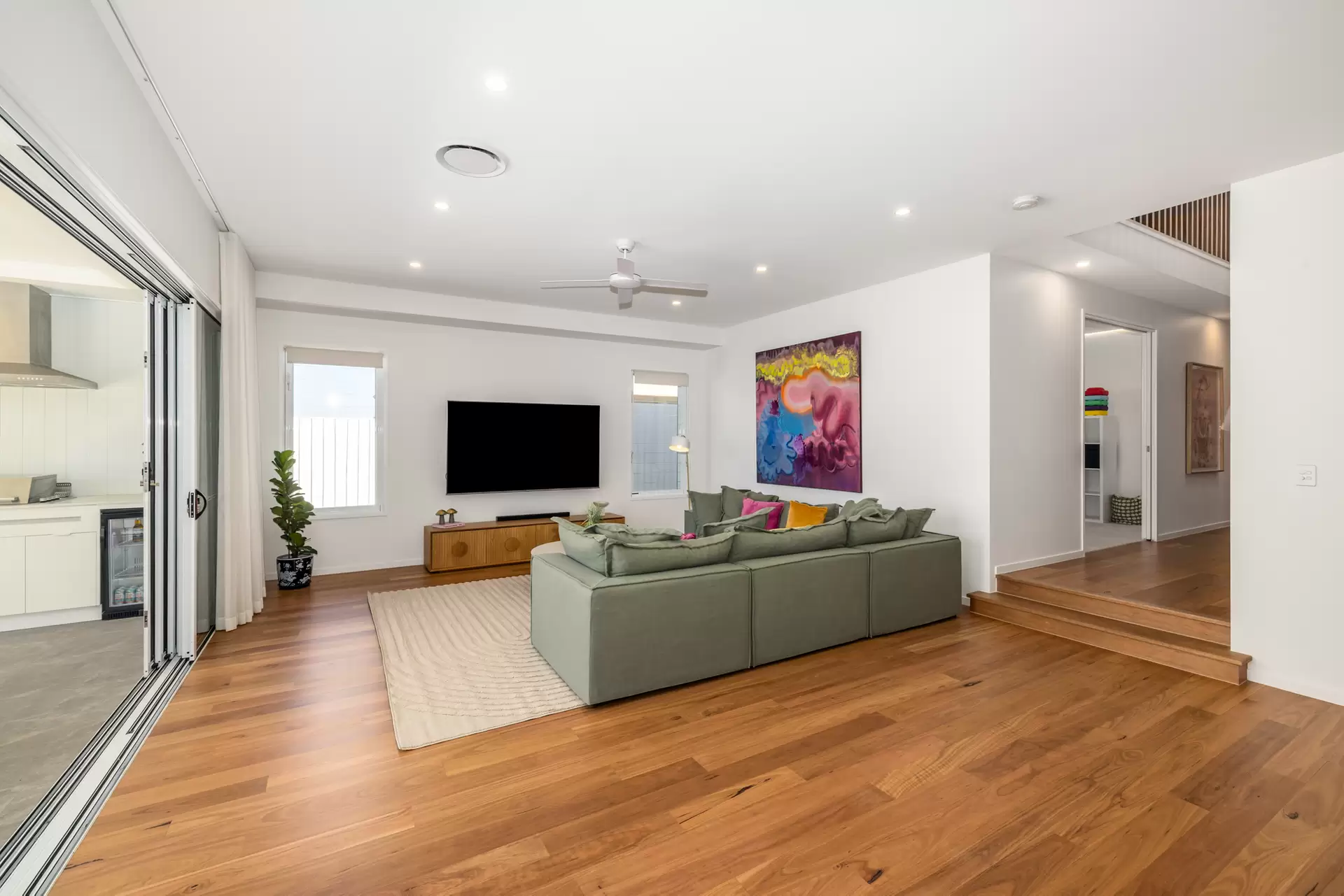 52 Hendren Street, Carina Sold by Aurora Property - image 1