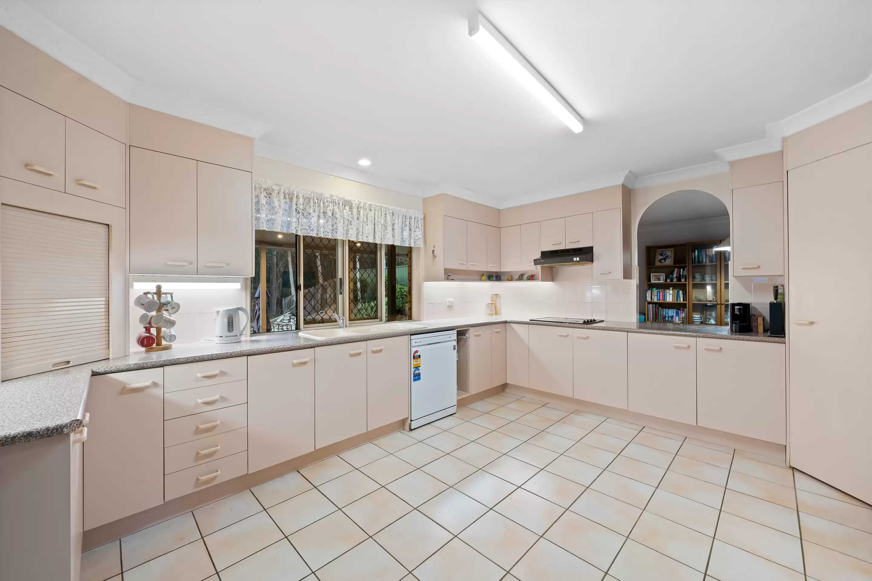 34 Deloraine Drive, Springwood Sold by Aurora Property - image 4