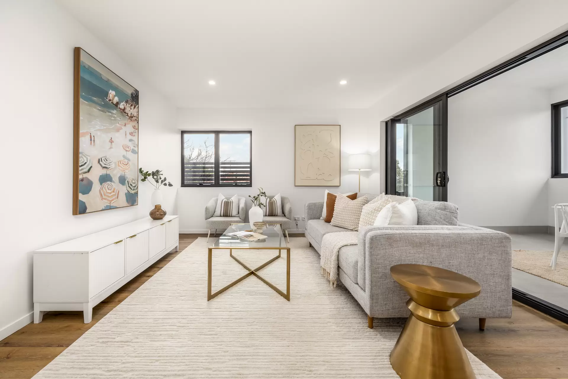 203/492 Samford Road, Gaythorne Sold by Aurora Property - image 1