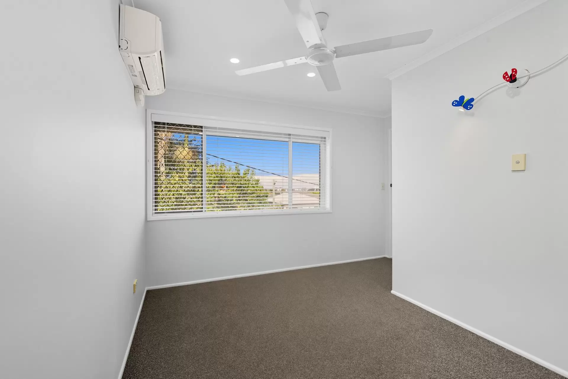8 Leeside Street, Aspley Leased by Aurora Property - image 1