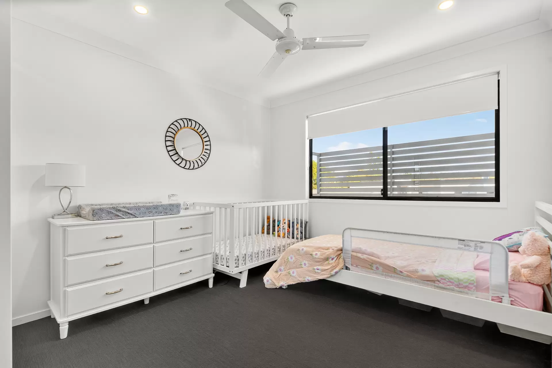 1/21 East Street, Camp Hill Sold by Aurora Property - image 1