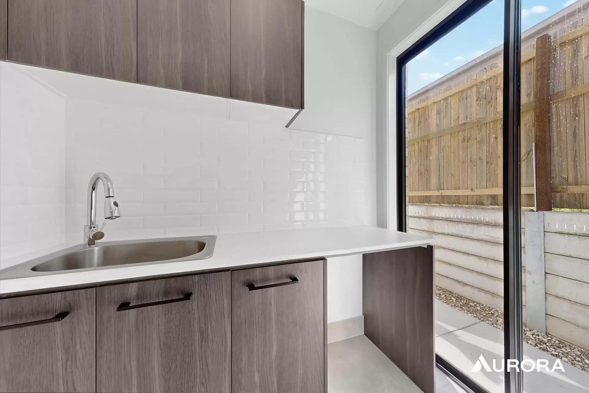 10 Linkview Place, Thornlands For Lease by Aurora Property - image 1