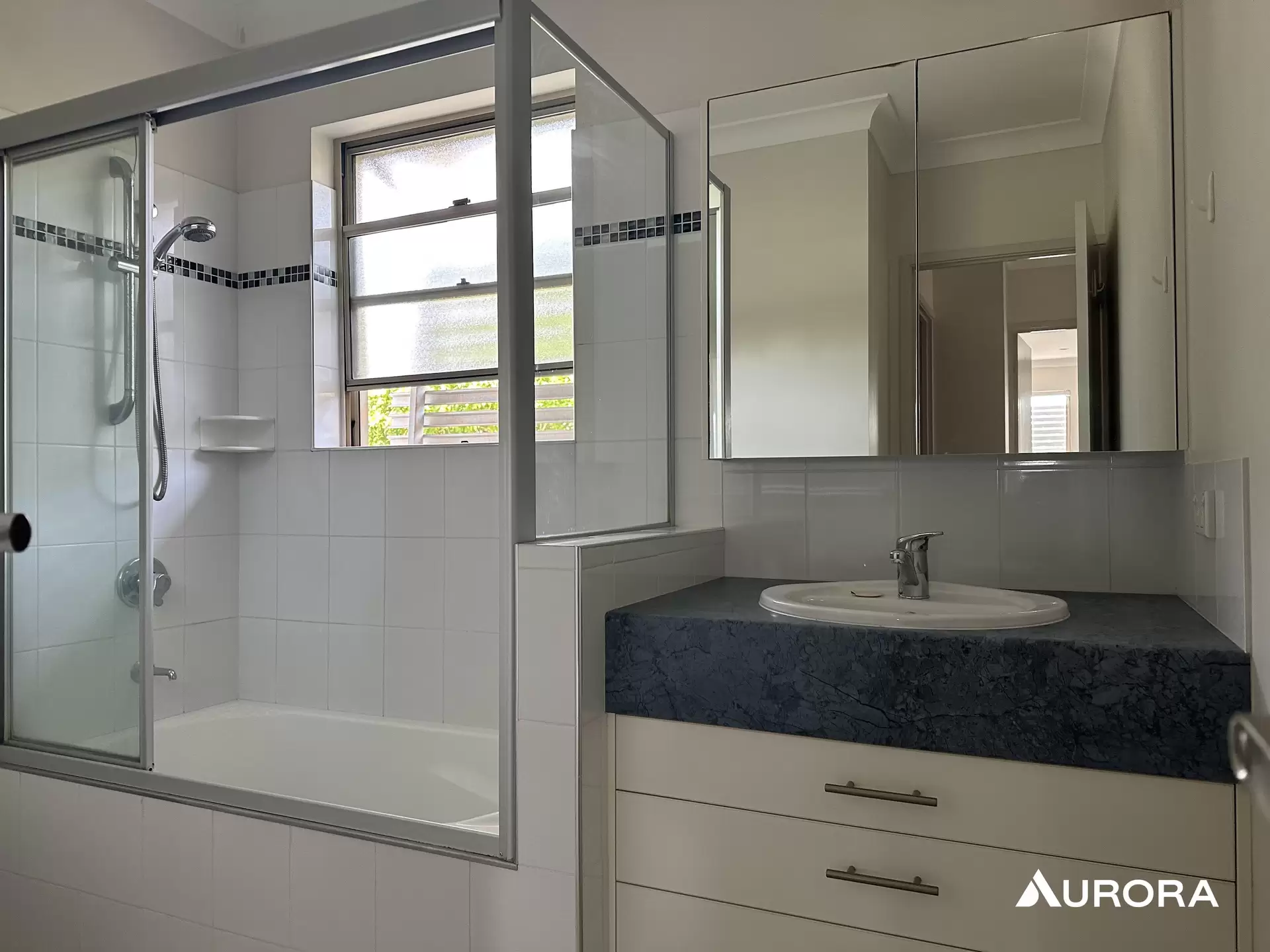 2/29 Gordon Street, Ormiston Leased by Aurora Property - image 1