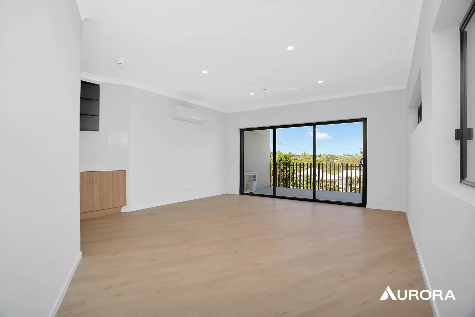 3/40 Embie Street, Holland Park West Leased by Aurora Property - image 1
