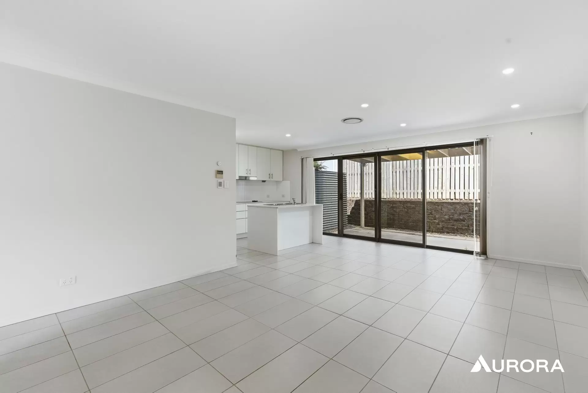 63/37 Slobodian Ave, Eight Mile Plains Leased by Aurora Property - image 1