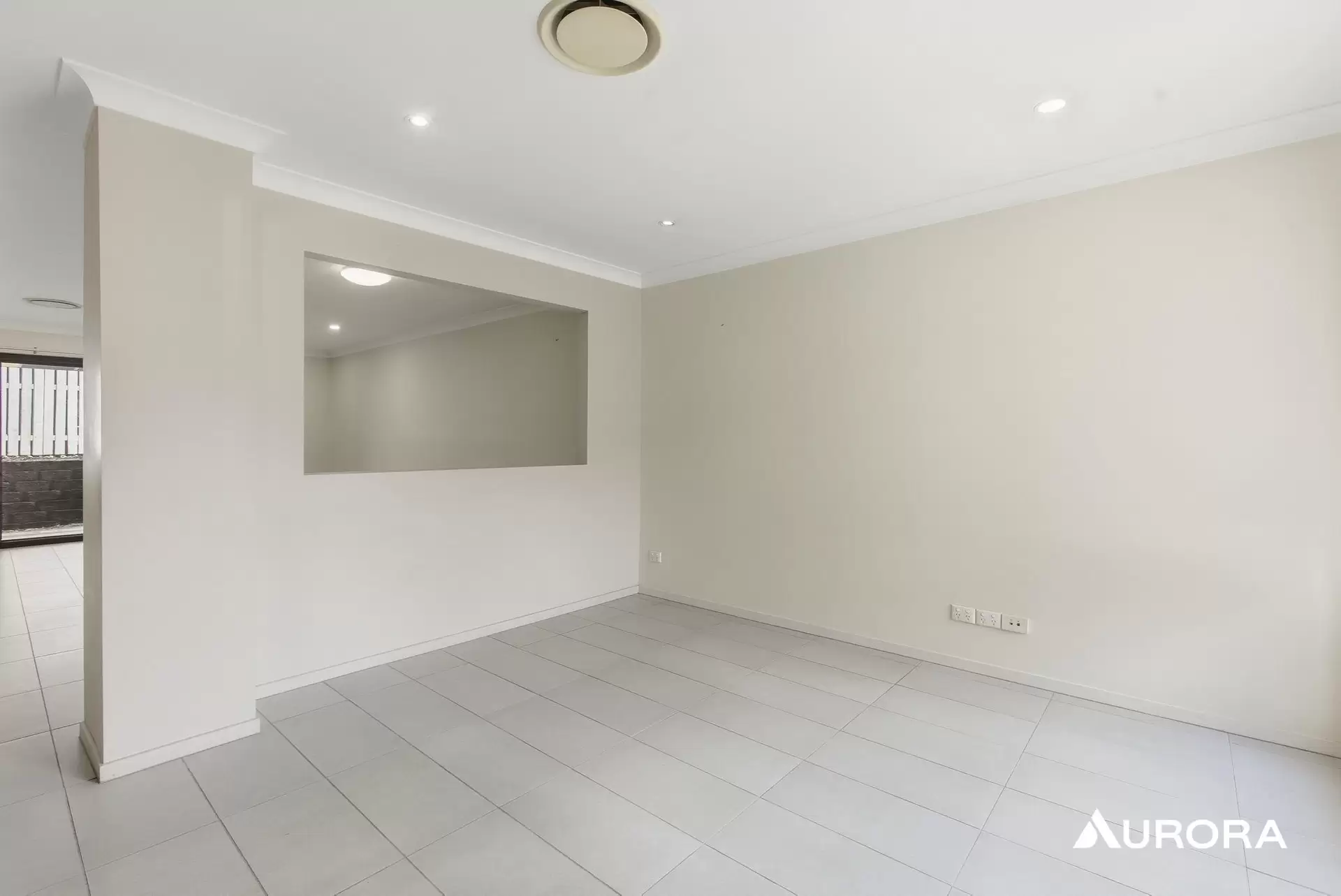 63/37 Slobodian Ave, Eight Mile Plains Leased by Aurora Property - image 1