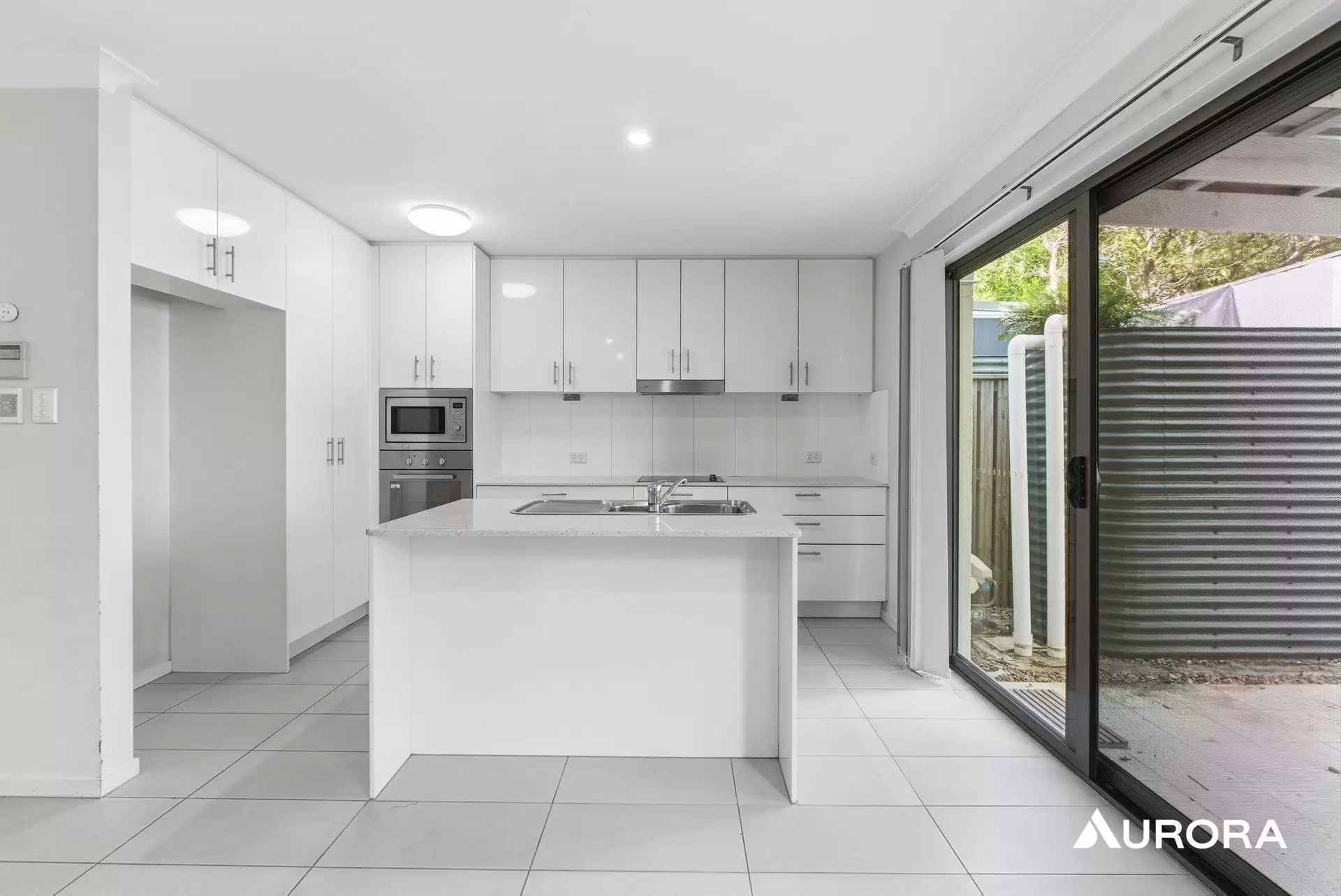 63/37 Slobodian Ave, Eight Mile Plains Leased by Aurora Property - image 1