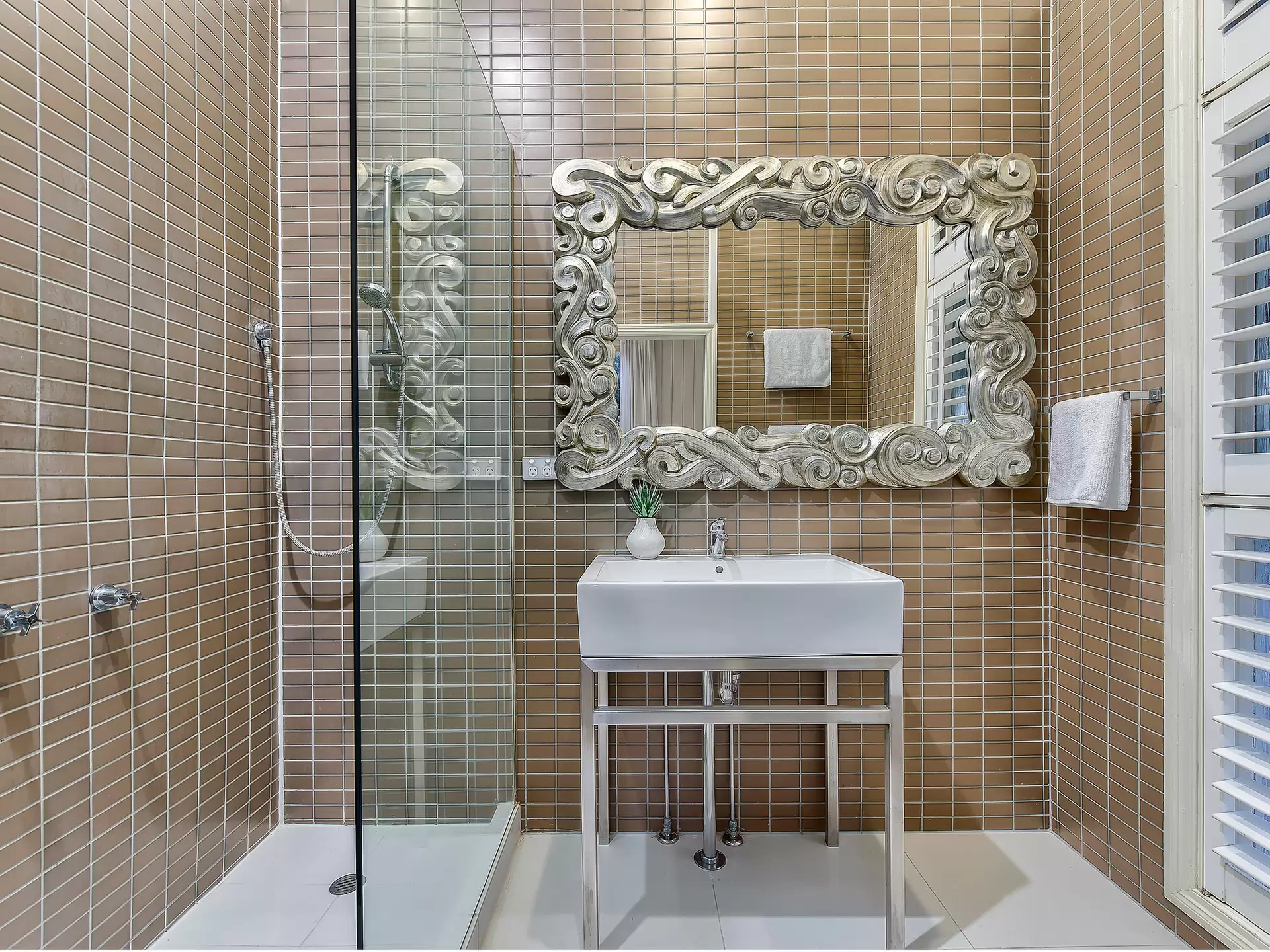 144 Kelvin Grove Road, Kelvin Grove Sold by Aurora Property - image 1