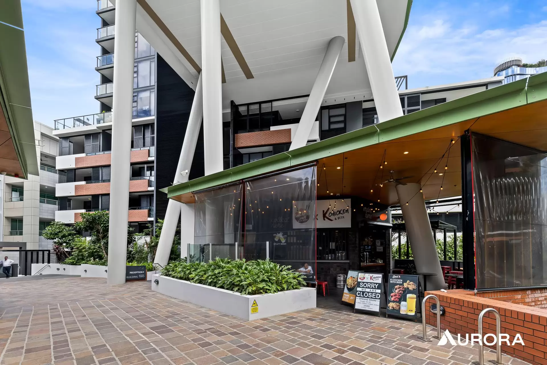 2011/9 Edmondstone Street, South Brisbane Leased by Aurora Property - image 1