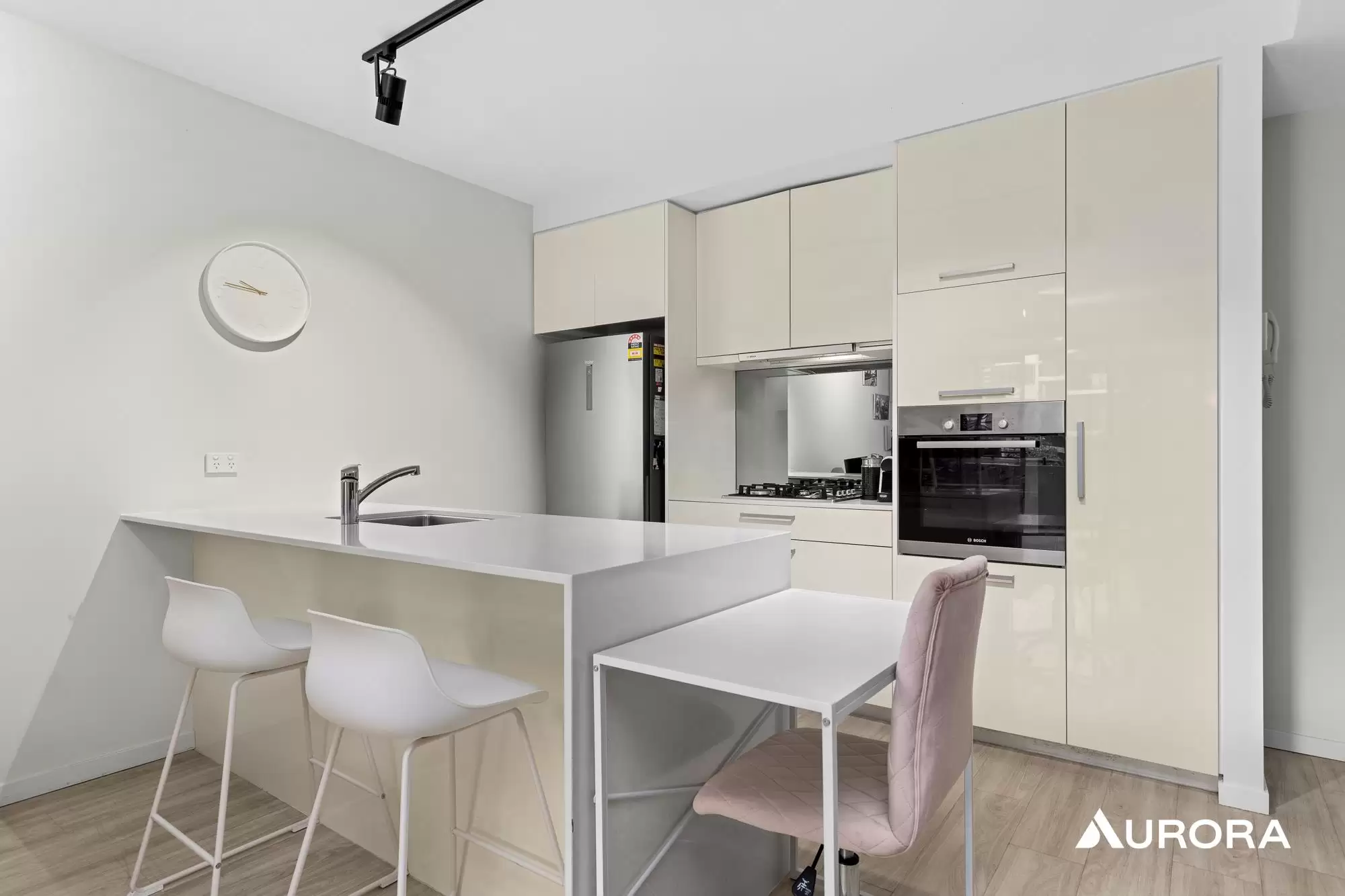 2011/9 Edmondstone Street, South Brisbane Leased by Aurora Property - image 7