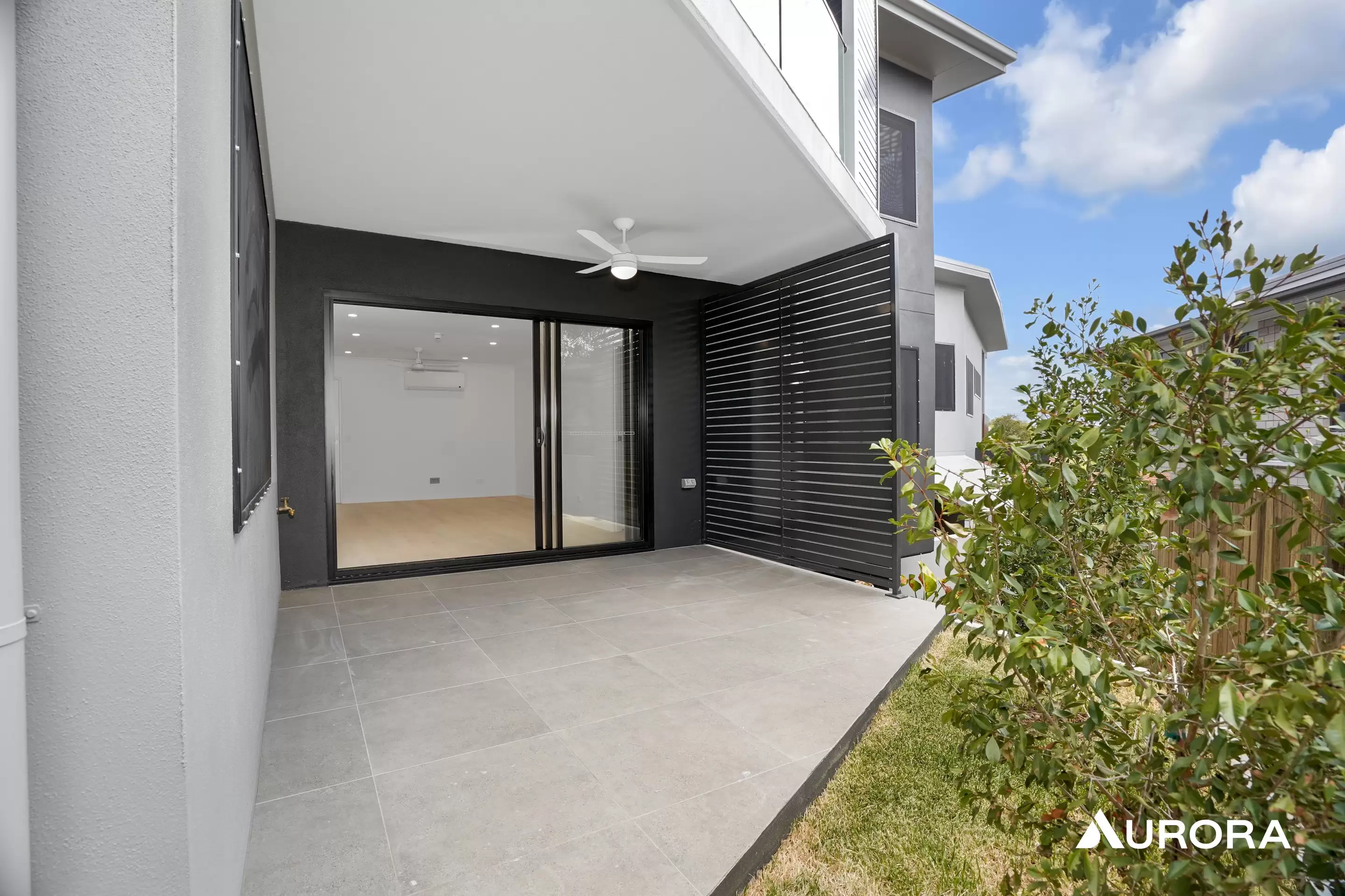 4/40 Embie Street, Holland Park West Leased by Aurora Property - image 8