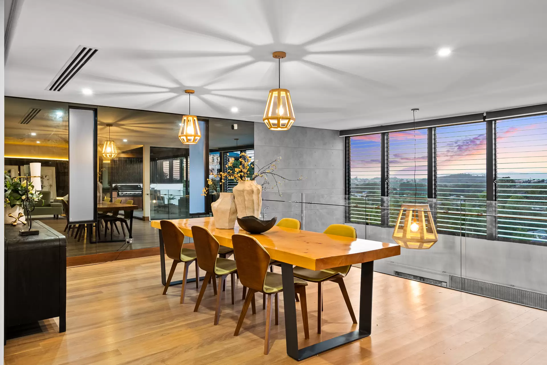 101 Mountain Street, Mount Gravatt Sold by Aurora Property - image 1
