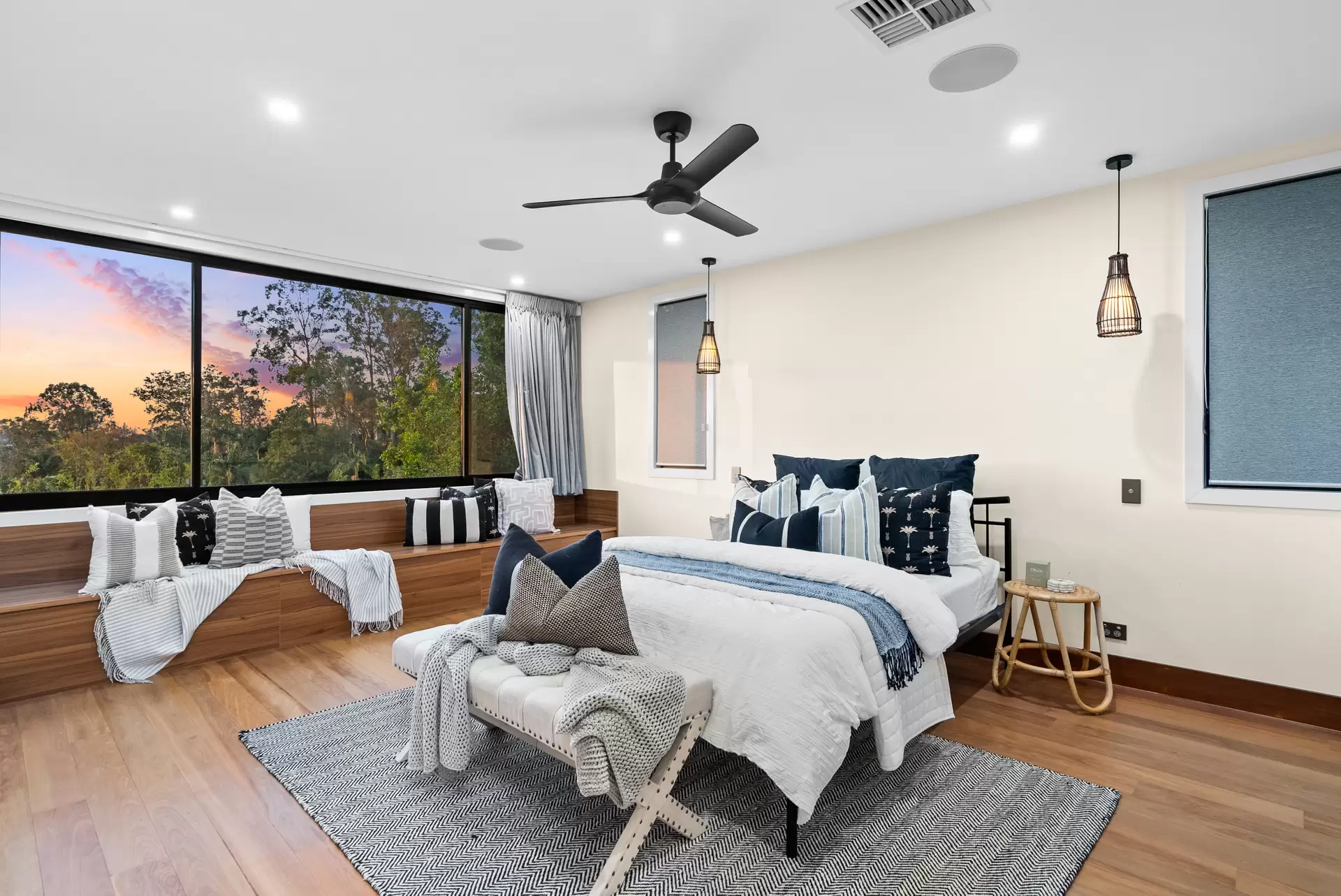 101 Mountain Street, Mount Gravatt Sold by Aurora Property - image 1