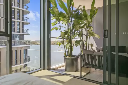 20506/7 Wharf Street, Hamilton Sold by Aurora Property