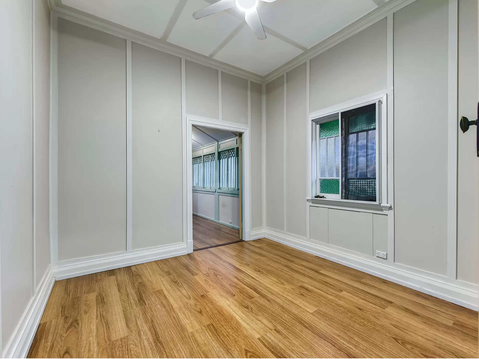 90 Lansdowne Street, Newmarket Sold by Aurora Property - image 1