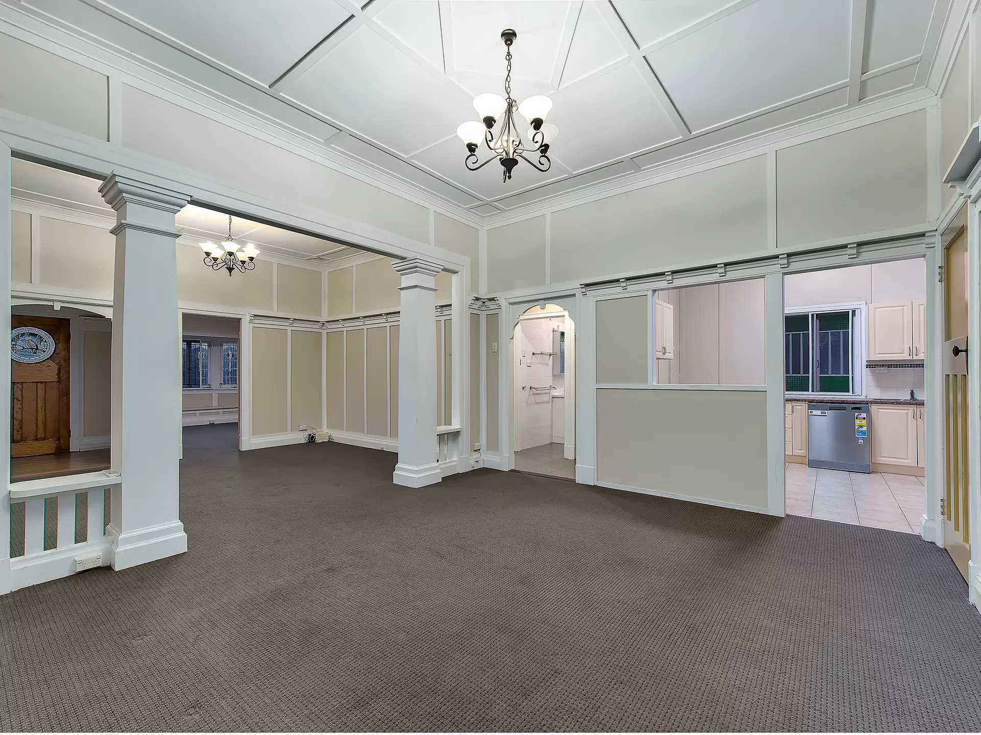 90 Lansdowne Street, Newmarket Sold by Aurora Property - image 1