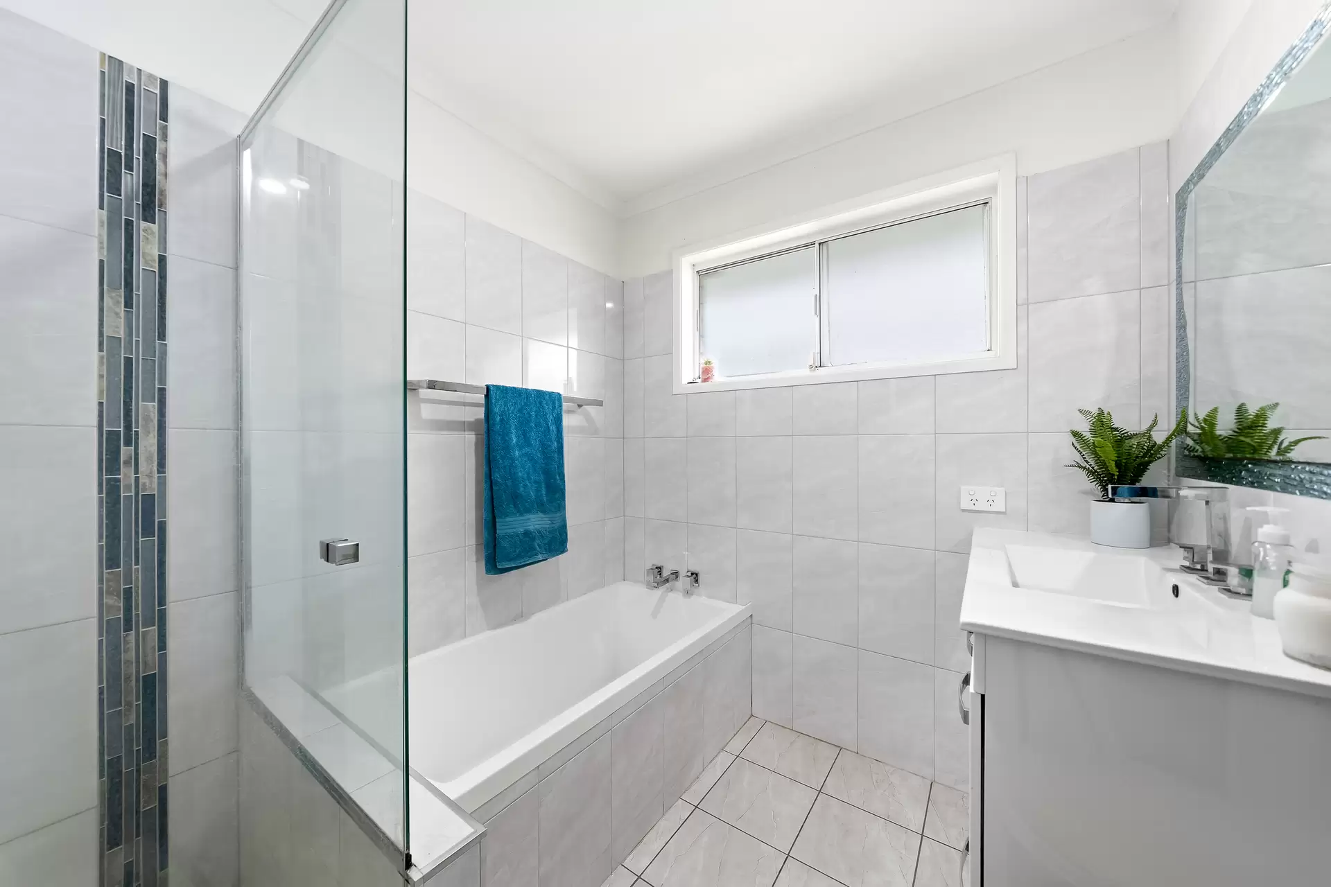 18 Jardine Drive, Springwood Sold by Aurora Property - image 1