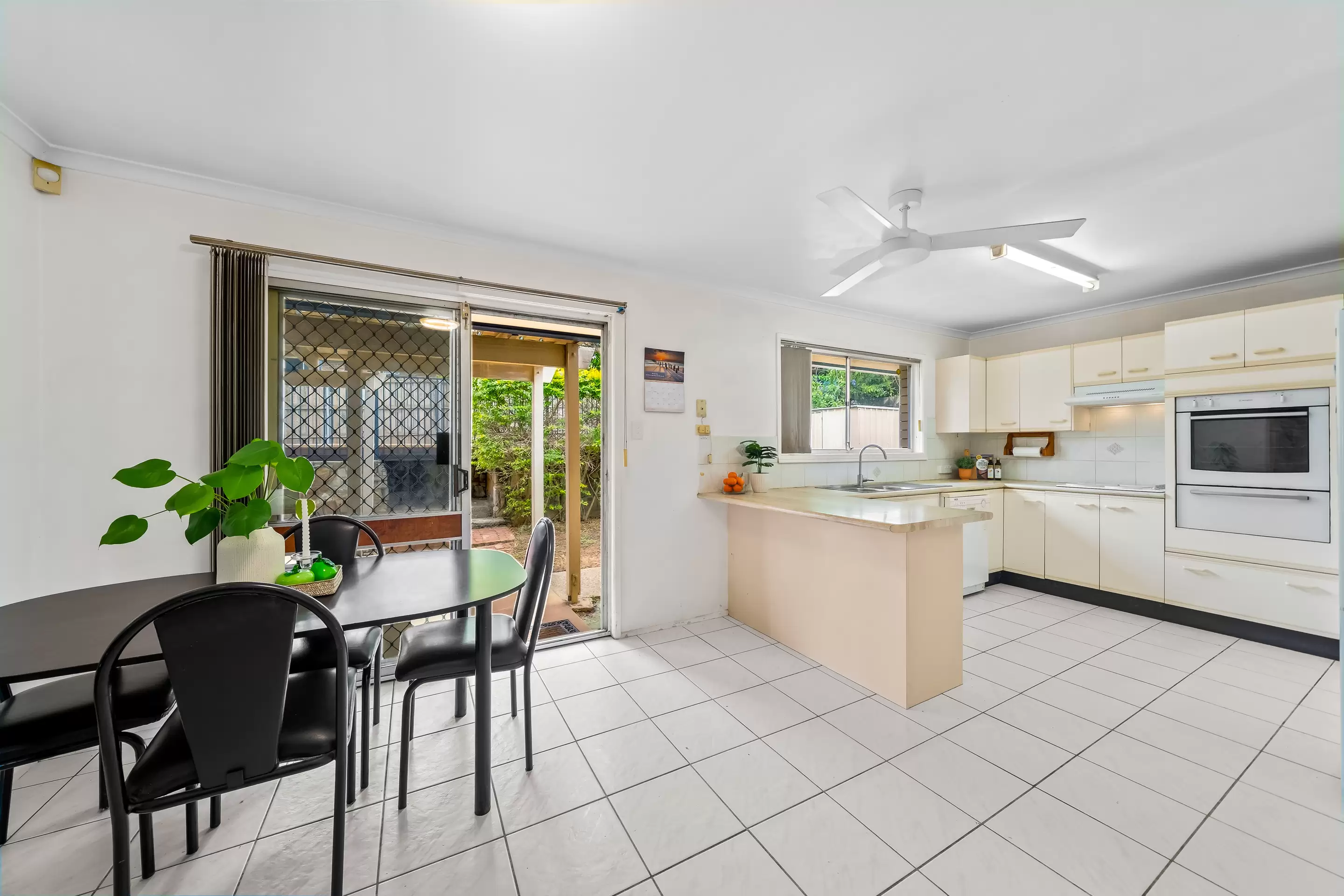 18 Jardine Drive, Springwood Sold by Aurora Property - image 4