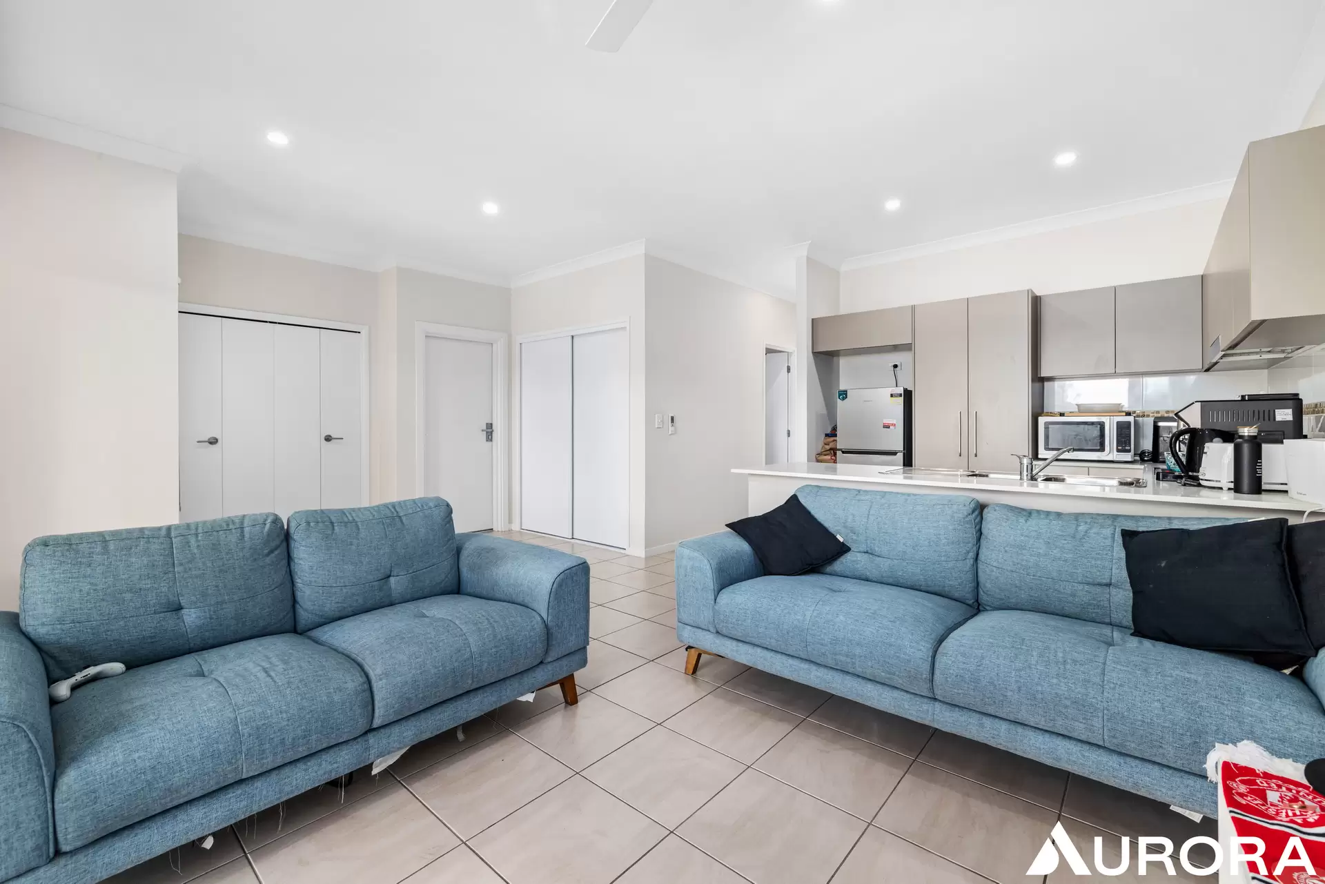 7/2 Lakes Entrance Drive, Springfield Lakes Sold by Aurora Property - image 1