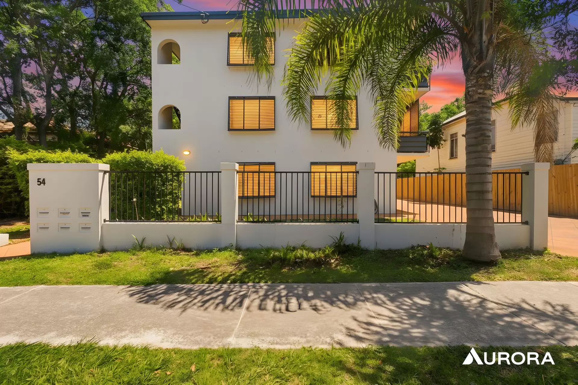 2/54 Winchester Street, Hamilton Leased by Aurora Property - image 1