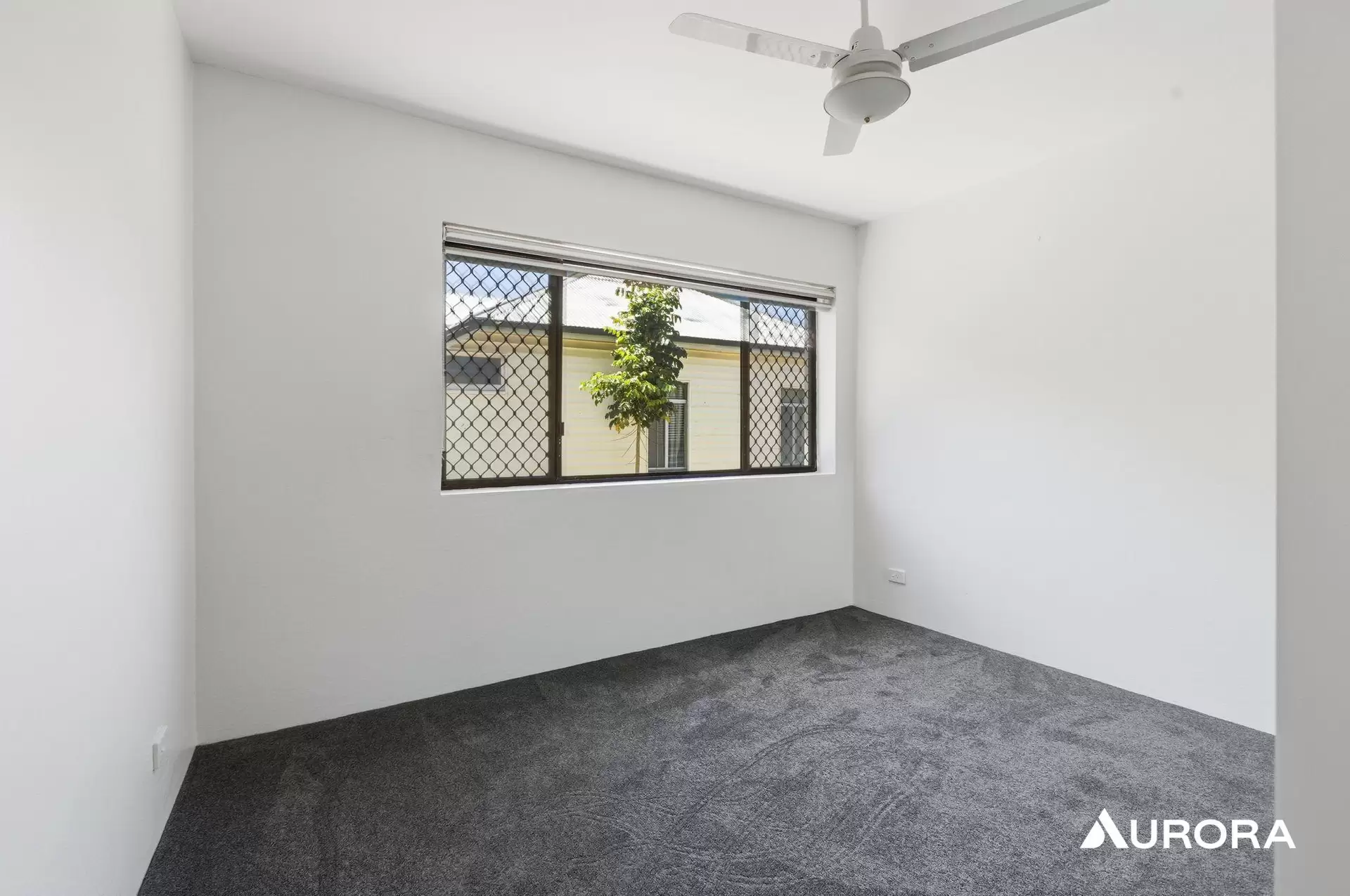 2/54 Winchester Street, Hamilton Leased by Aurora Property - image 1