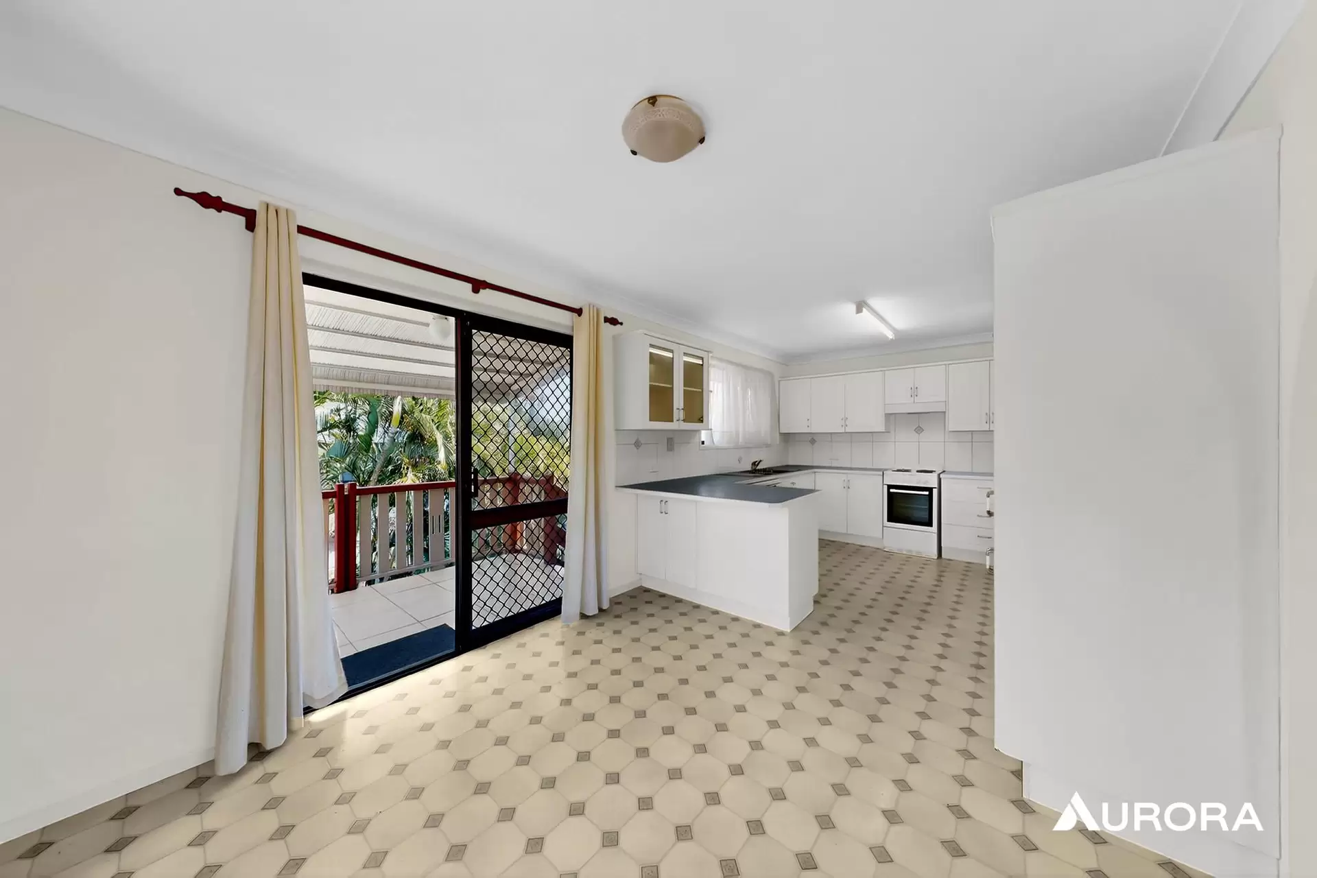 5 Erin Street, Capalaba Leased by Aurora Property - image 1