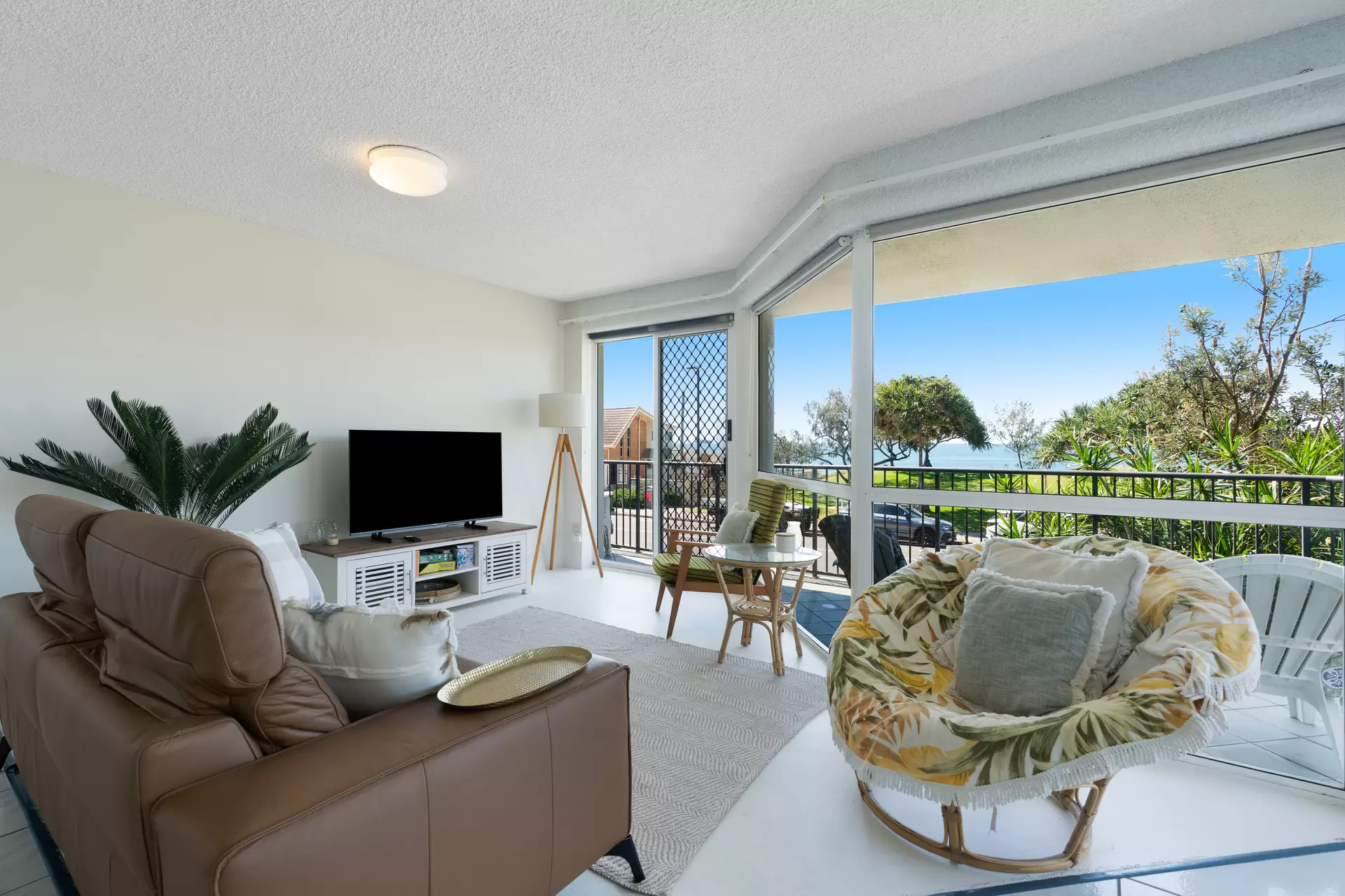 1/17 Ormonde Terrace, Kings Beach Sold by Aurora Property - image 1