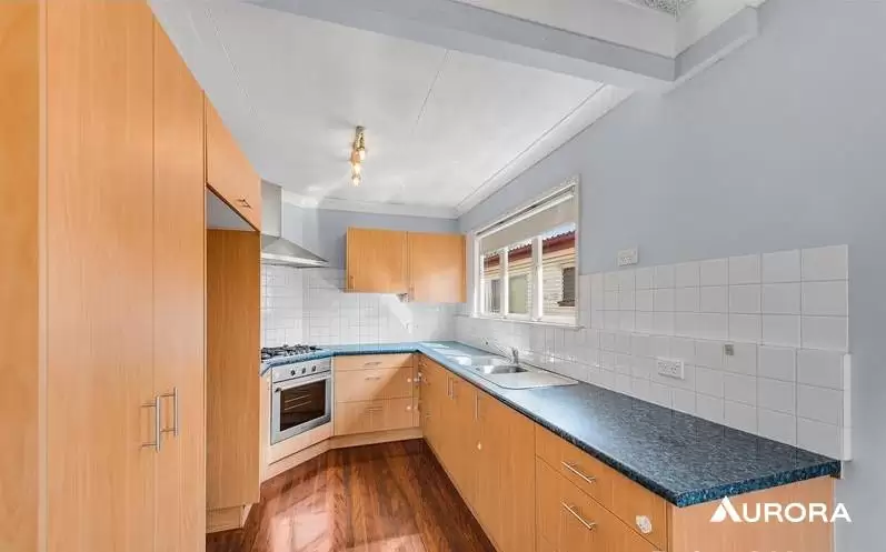 65 Gray Street, Carina Leased by Aurora Property - image 3