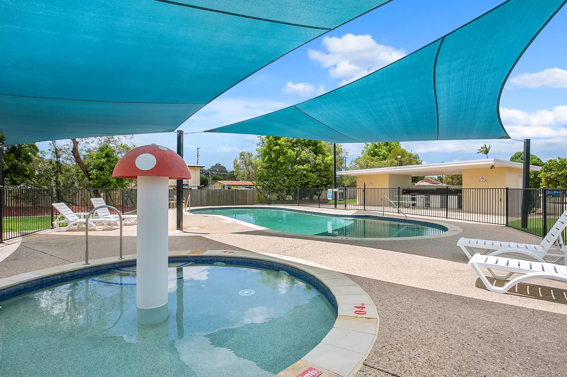 6/15-23 Redondo Street, Ningi Sold by Aurora Property - image 1