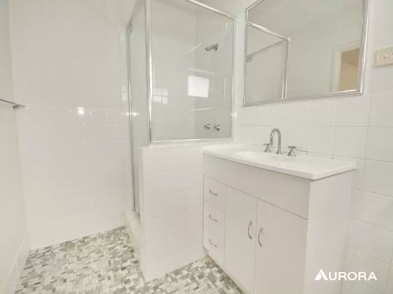 1/31 Robinson Street, Coorparoo Leased by Aurora Property - image 5