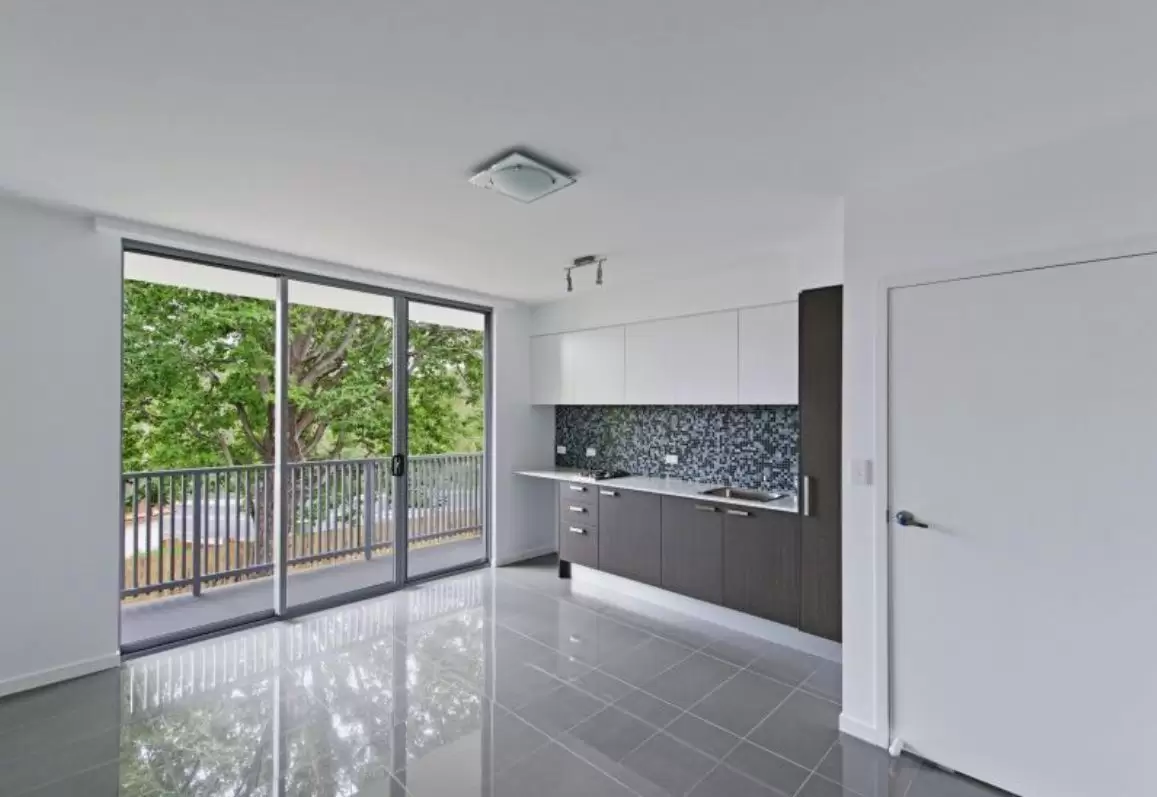2/160 Herston Road, Herston Leased by Aurora Property - image 2