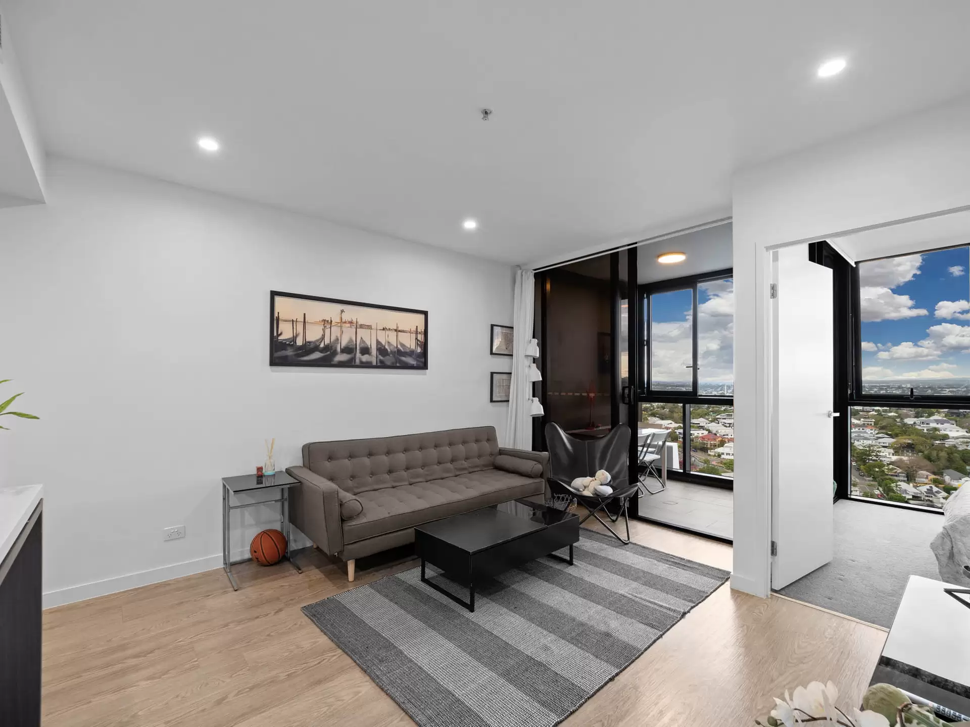 2107/289 Grey Street, South Brisbane Sold by Aurora Property - image 1