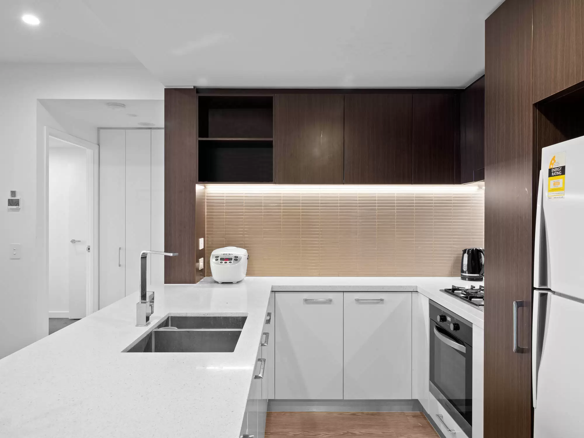 2107/289 Grey Street, South Brisbane Sold by Aurora Property - image 5
