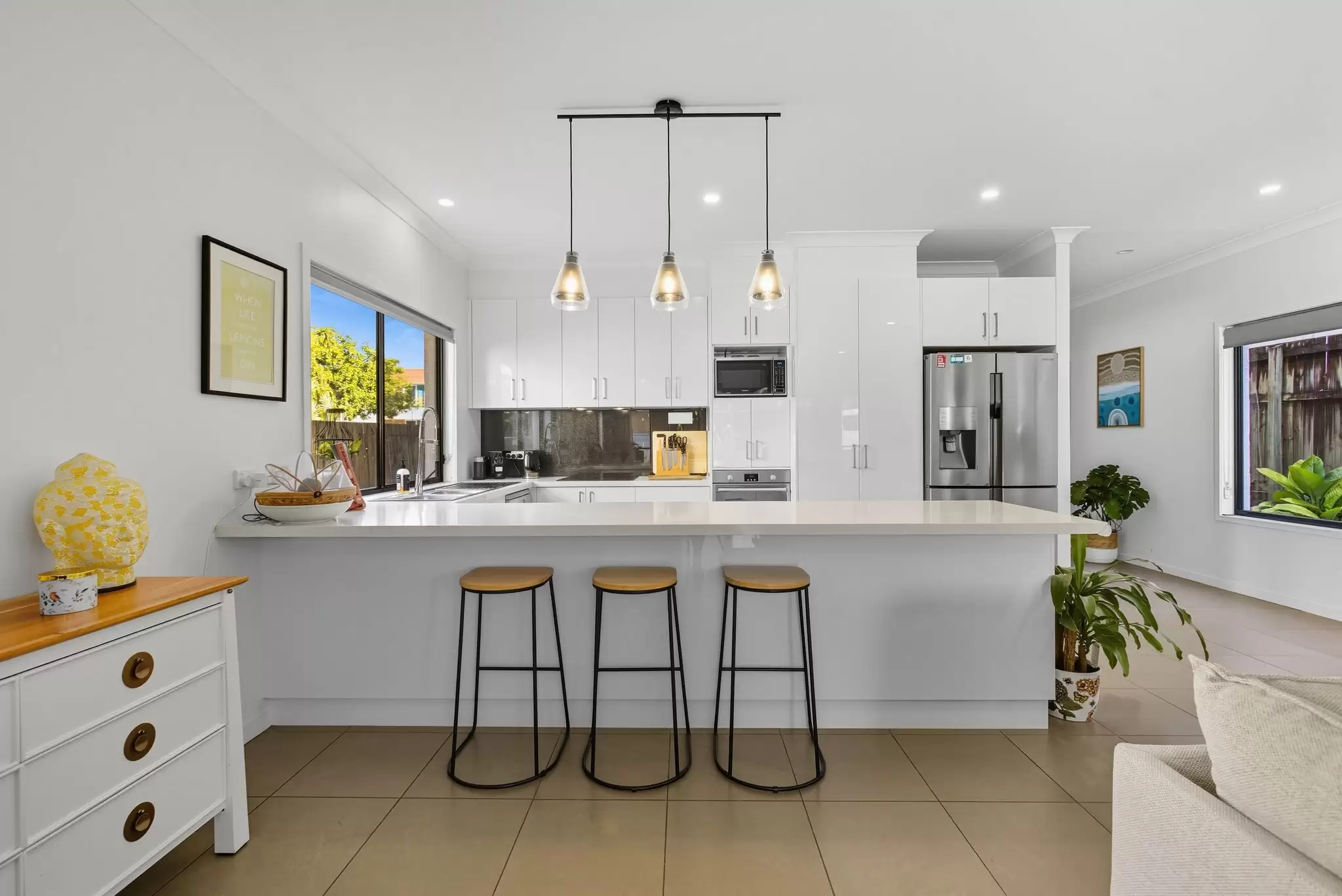 46 Karthina Street, Bulimba Leased by Aurora Property - image 3