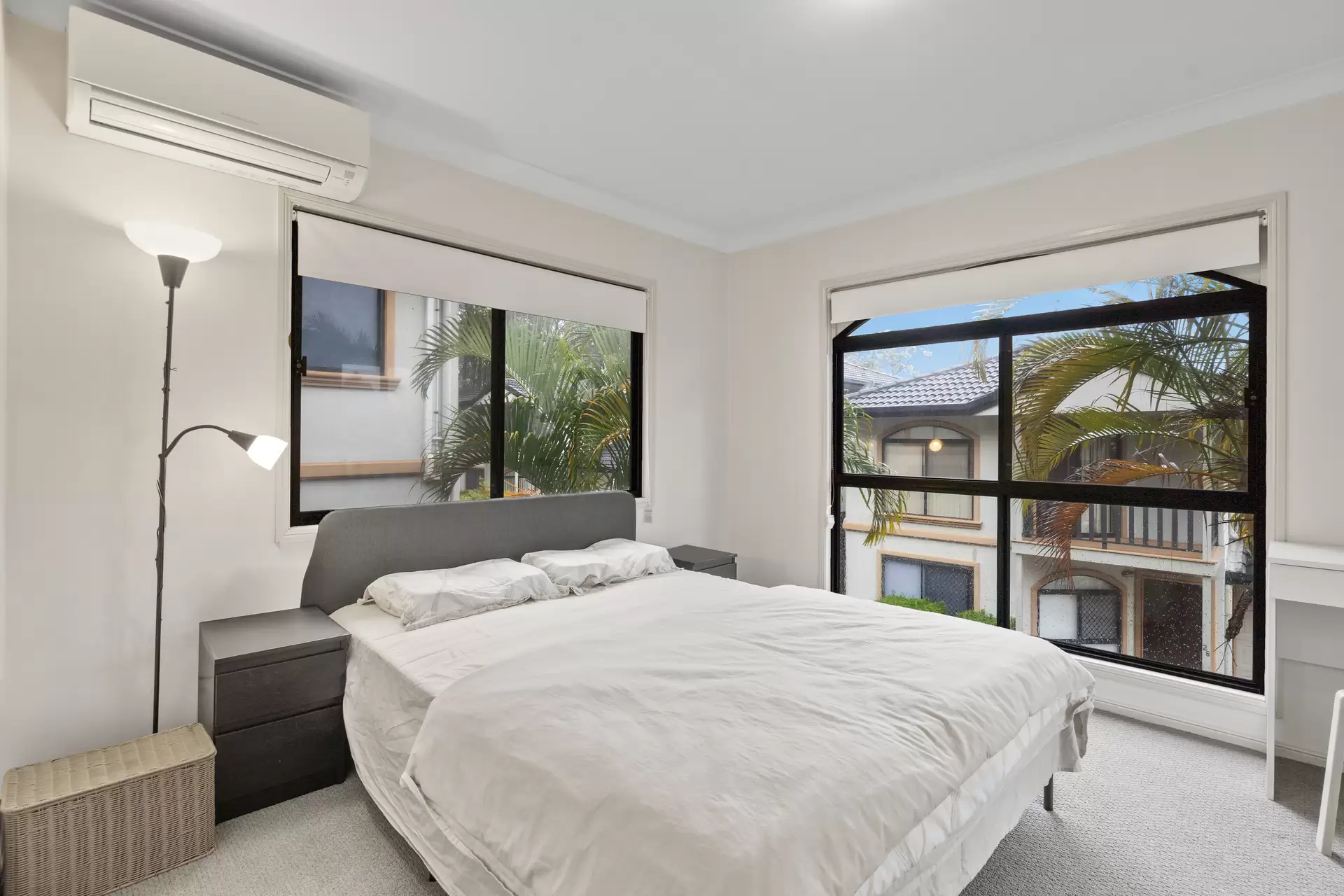 23/12 Greendale Way, Carindale Sold by Aurora Property - image 1