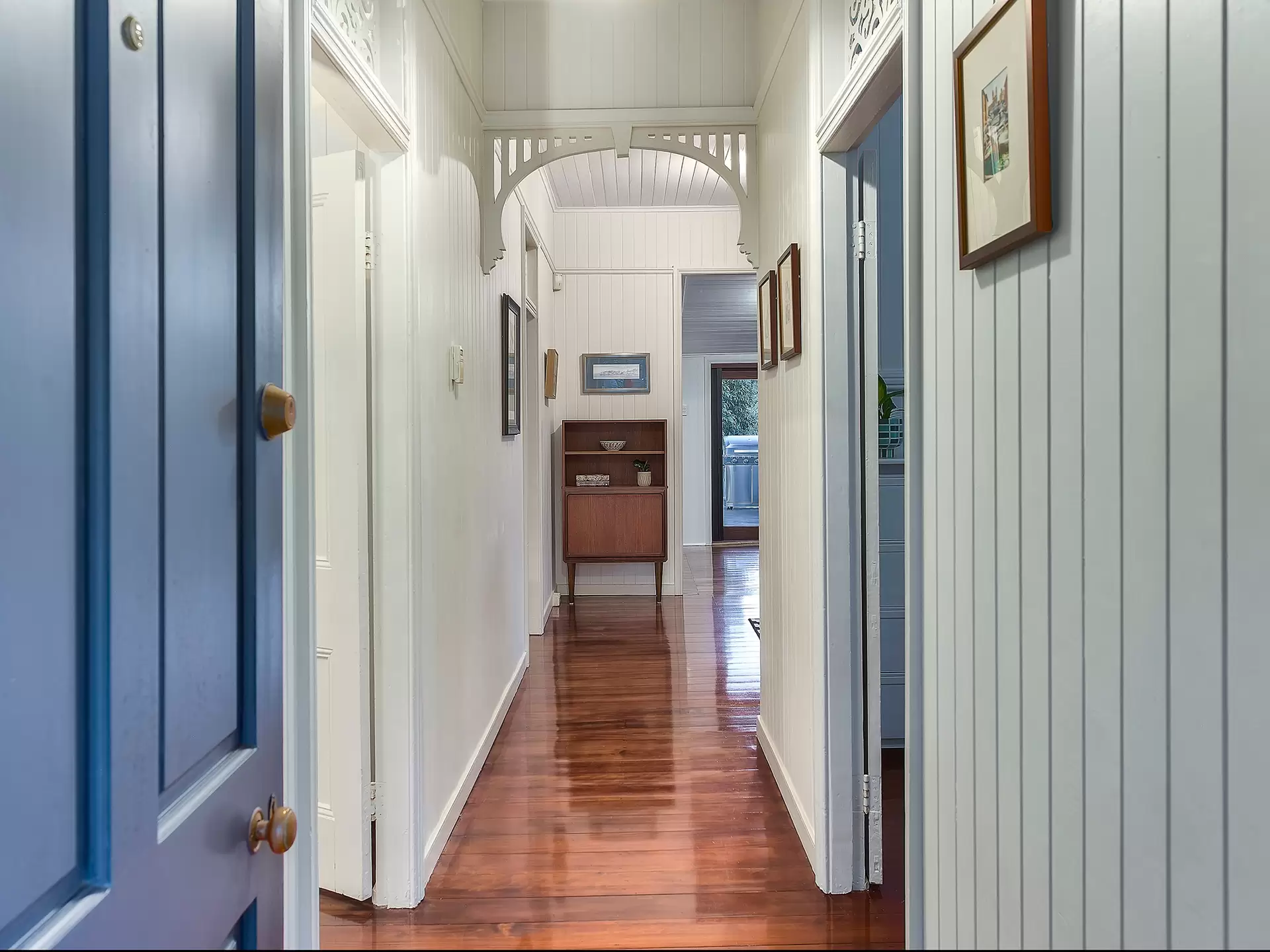37 Farm Street, Newmarket Sold by Aurora Property - image 1