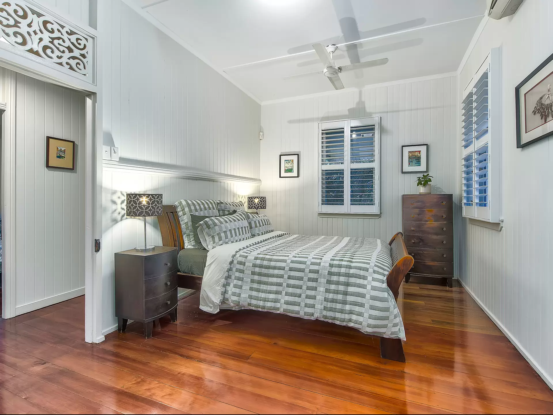 37 Farm Street, Newmarket Sold by Aurora Property - image 1