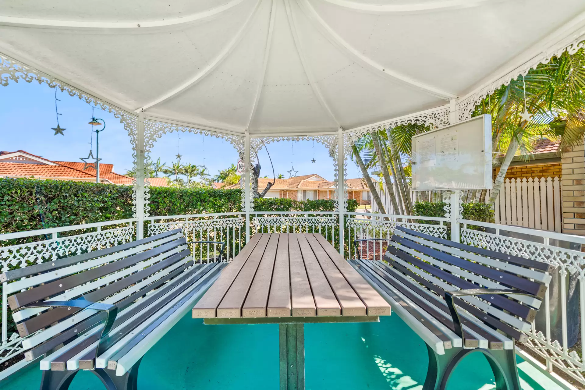 19/28 Holmead Road, Eight Mile Plains Sold by Aurora Property - image 1