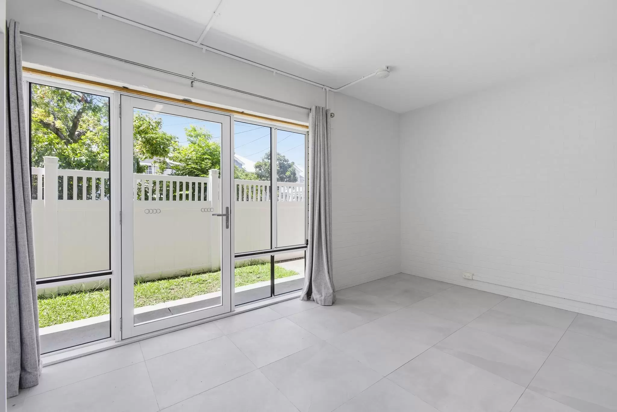 1a/105 Beatrice Terrace, Ascot Leased by Aurora Property - image 3