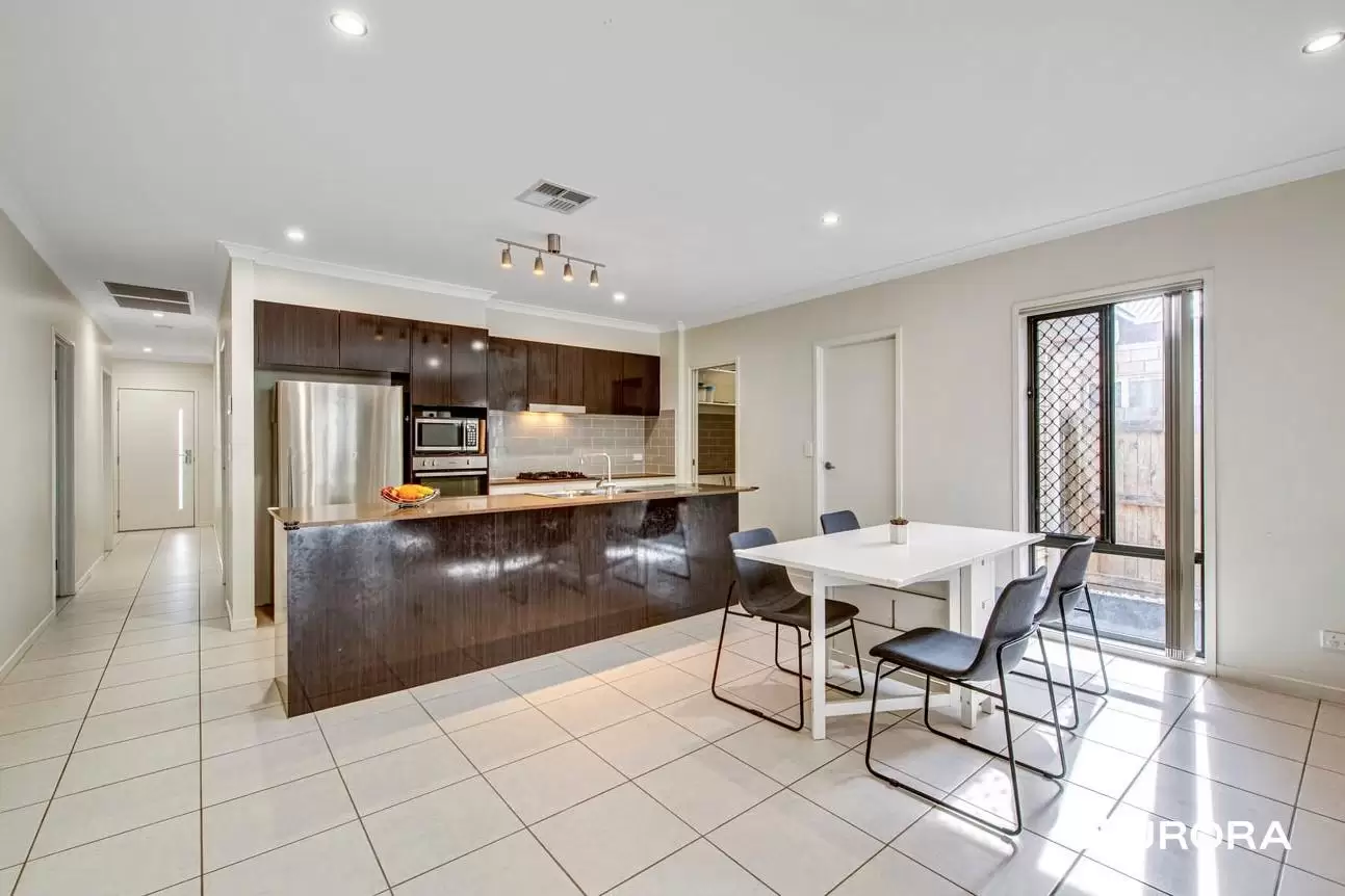 94 Steamer Way, Spring Mountain Leased by Aurora Property - image 2