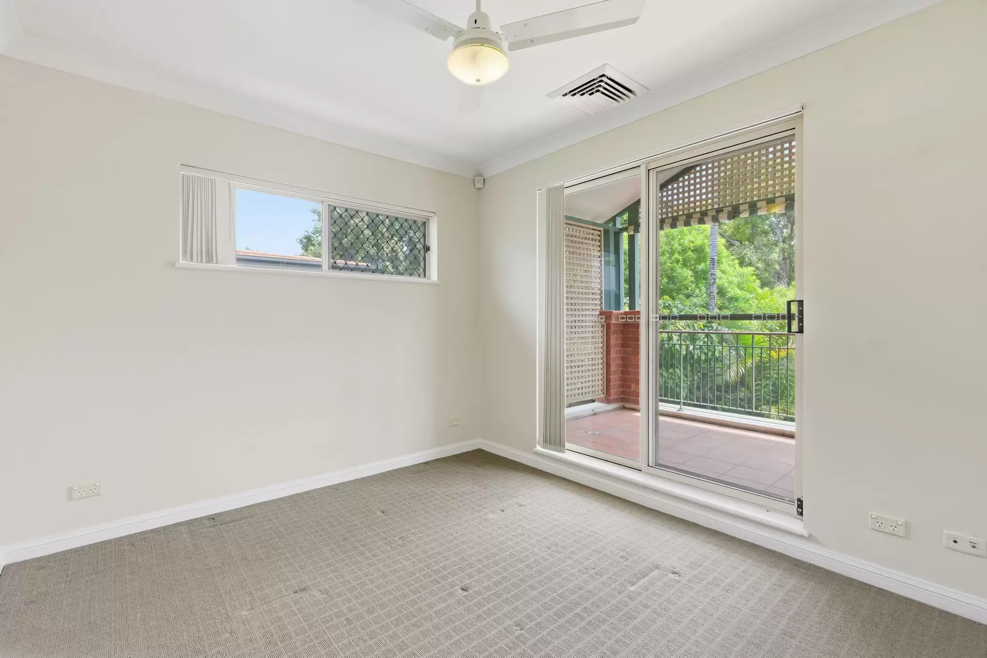 6/90-92 Racecourse Road, Ascot Leased by Aurora Property - image 1
