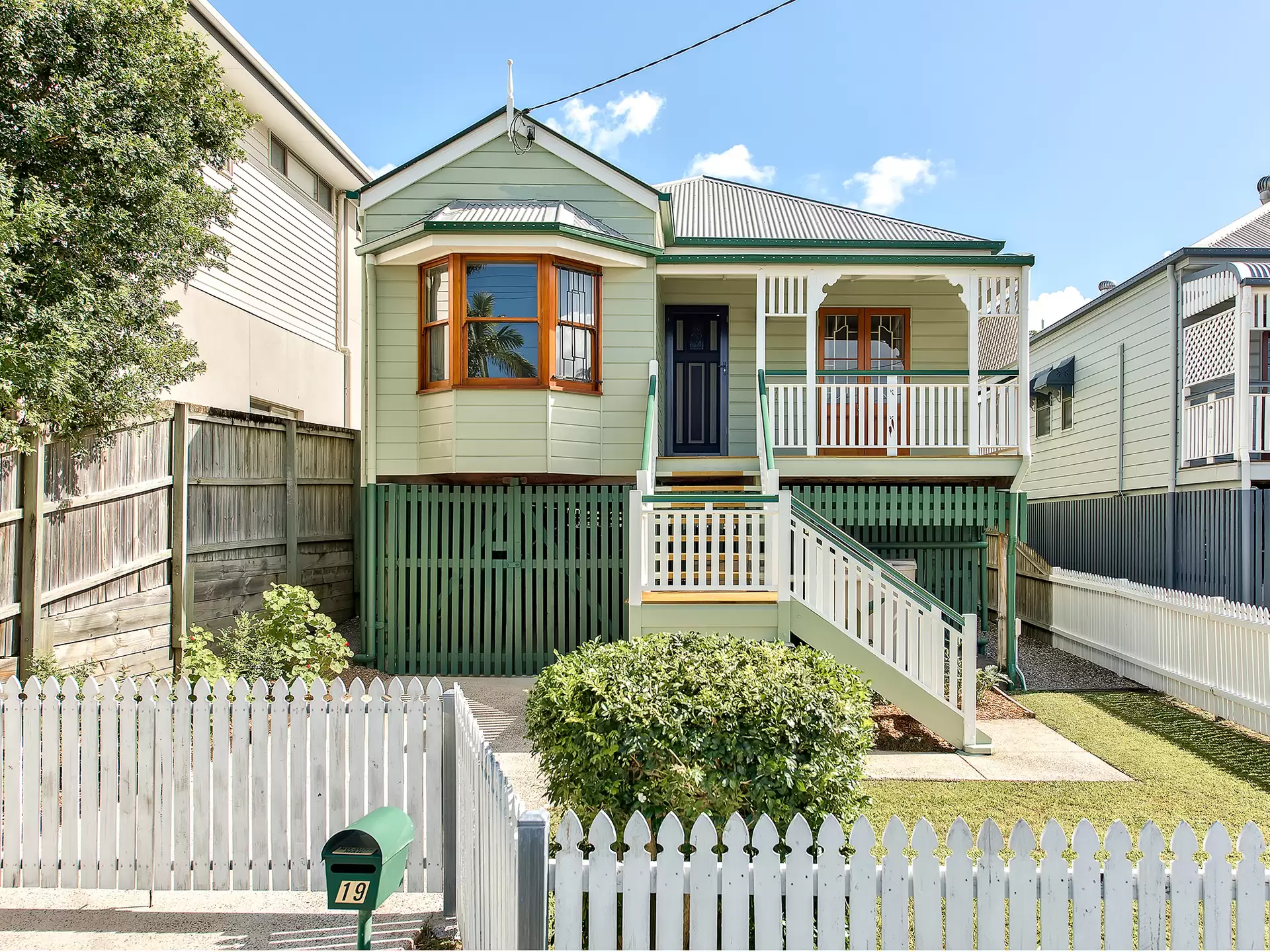 19 South Street, Newmarket Sold by Aurora Property - image 1