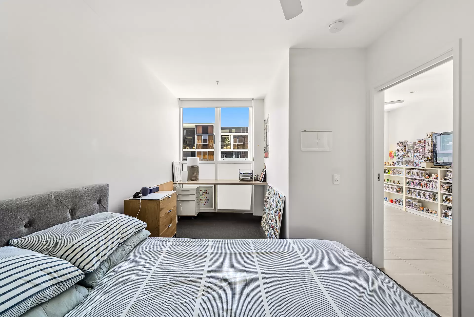 1212/977 Ann Street, Fortitude Valley Sold by Aurora Property - image 1