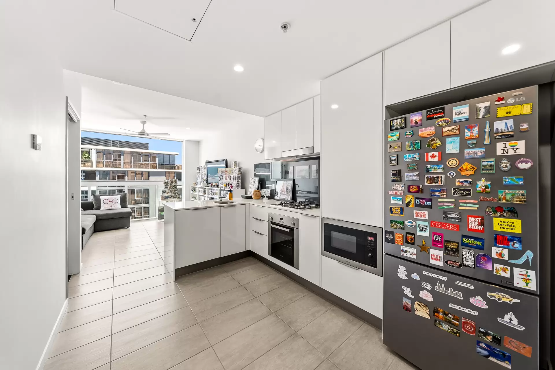 1212/977 Ann Street, Fortitude Valley Sold by Aurora Property - image 1