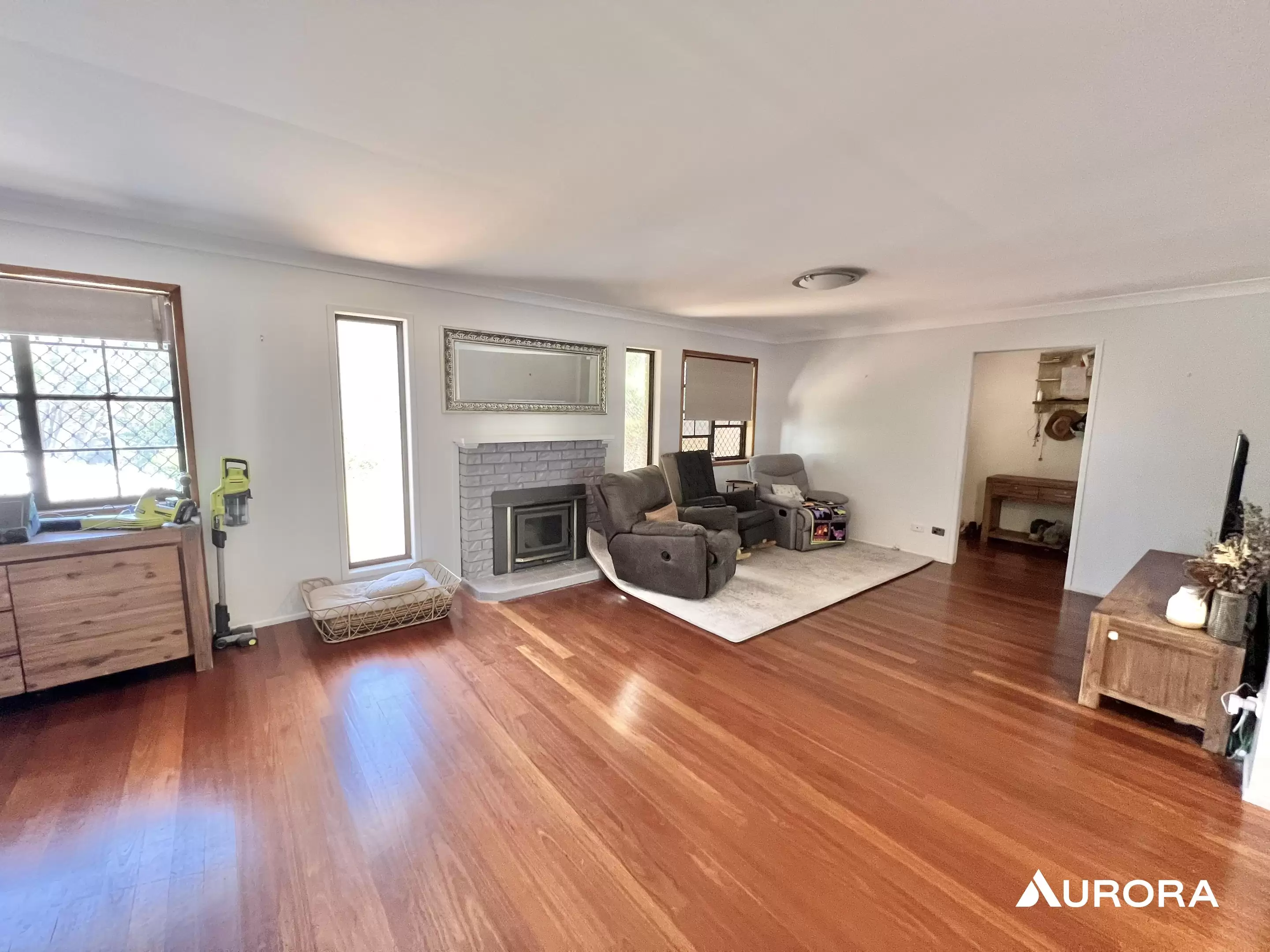 9 Waterford Crescent, Ormiston Leased by Aurora Property - image 3