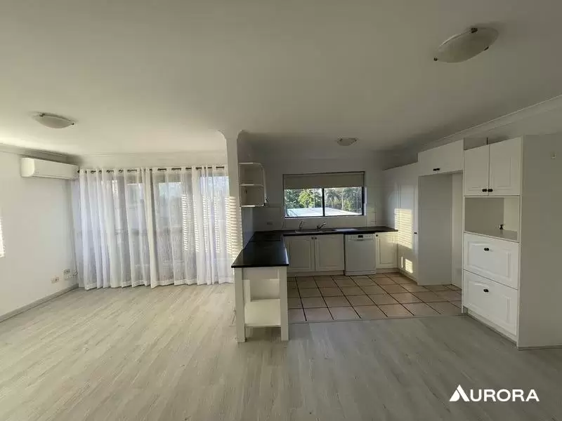 8/70 Latrobe Street, East Brisbane Leased by Aurora Property - image 1