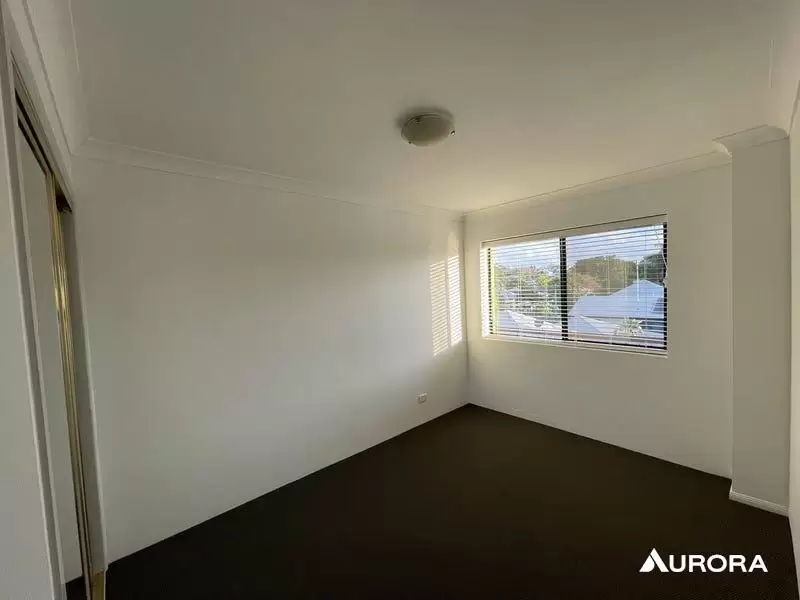 8/70 Latrobe Street, East Brisbane Leased by Aurora Property - image 8